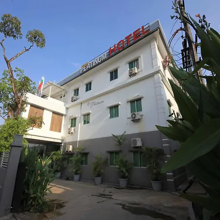 Royal Platinum Hotel